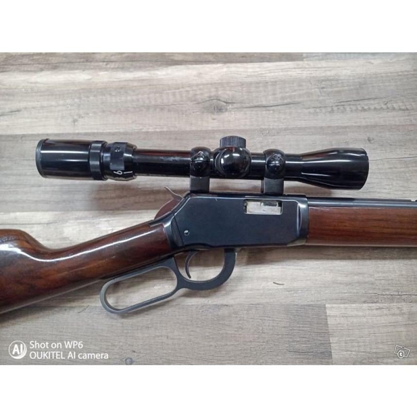Winchester Model 9422m (.22WMR)